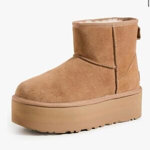 Ugh Women's Tan Suede Platform Boots size 9
